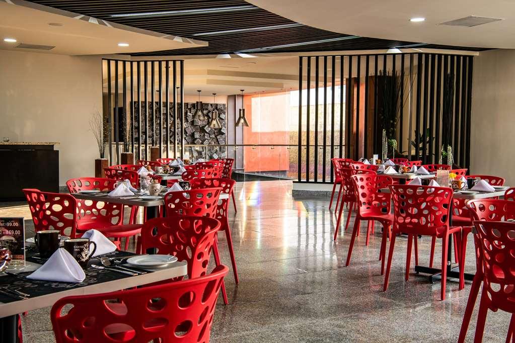 Comfort Inn Irapuato Restaurant bilde