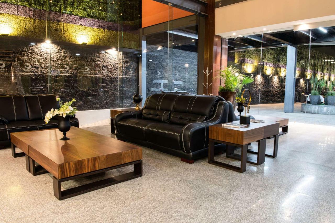 Comfort Inn Irapuato Eksteriør bilde