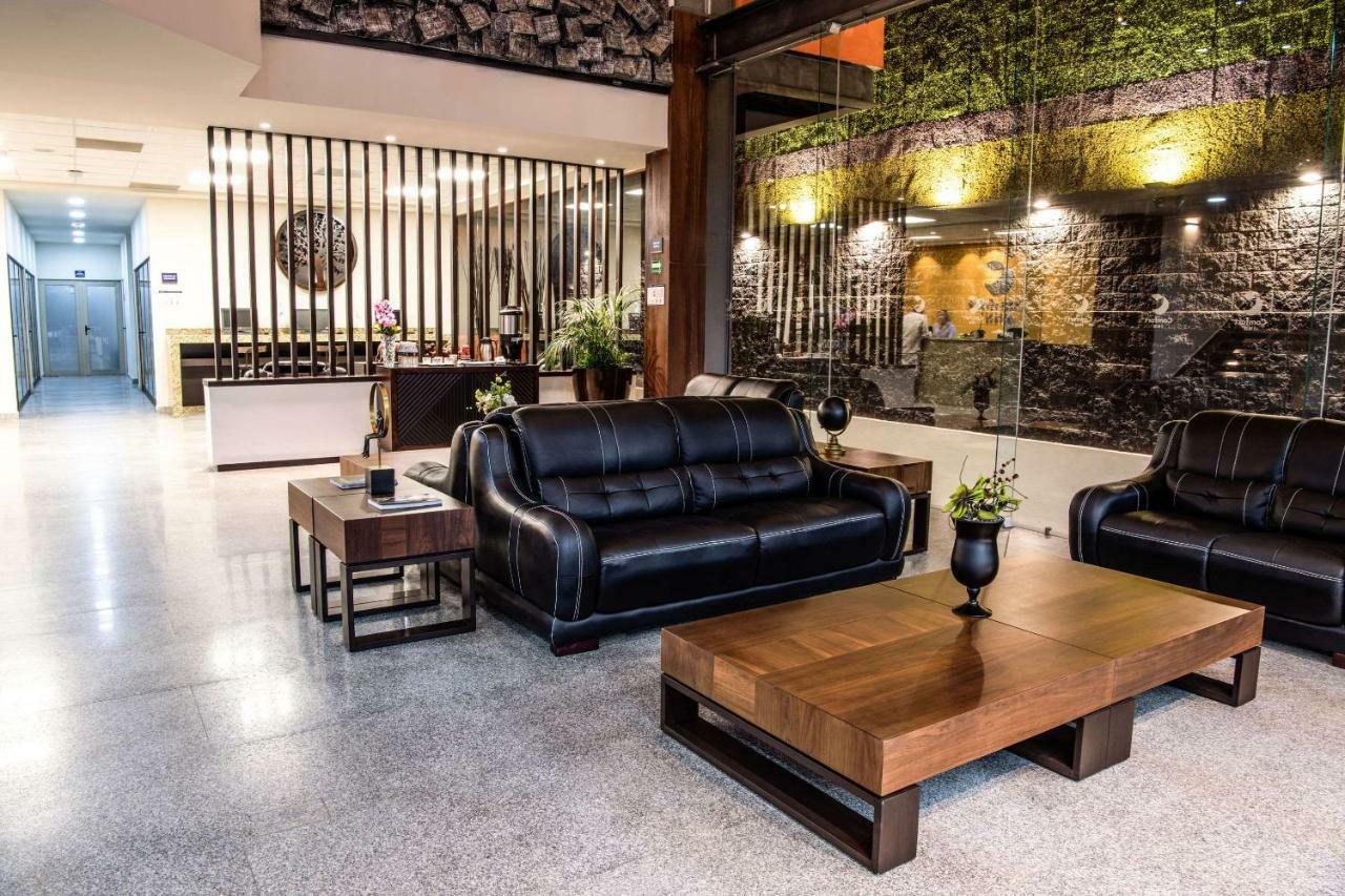 Comfort Inn Irapuato Eksteriør bilde